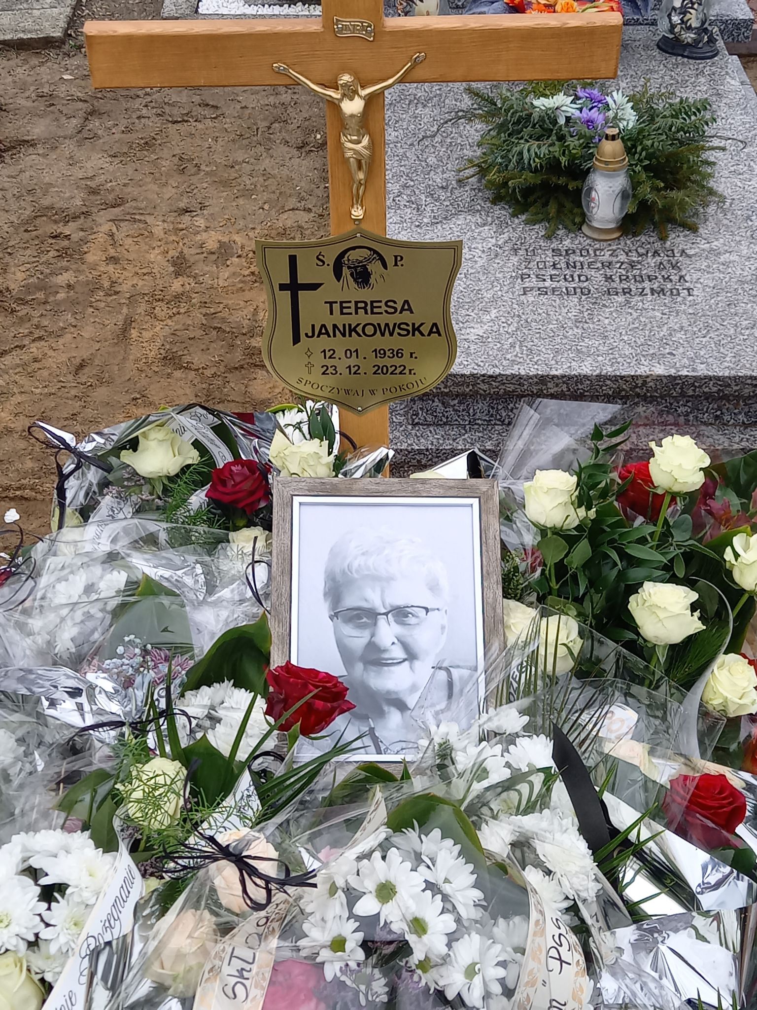 Teresa Jankowska  1936 Bytów - Grobonet - Wyszukiwarka osób pochowanych