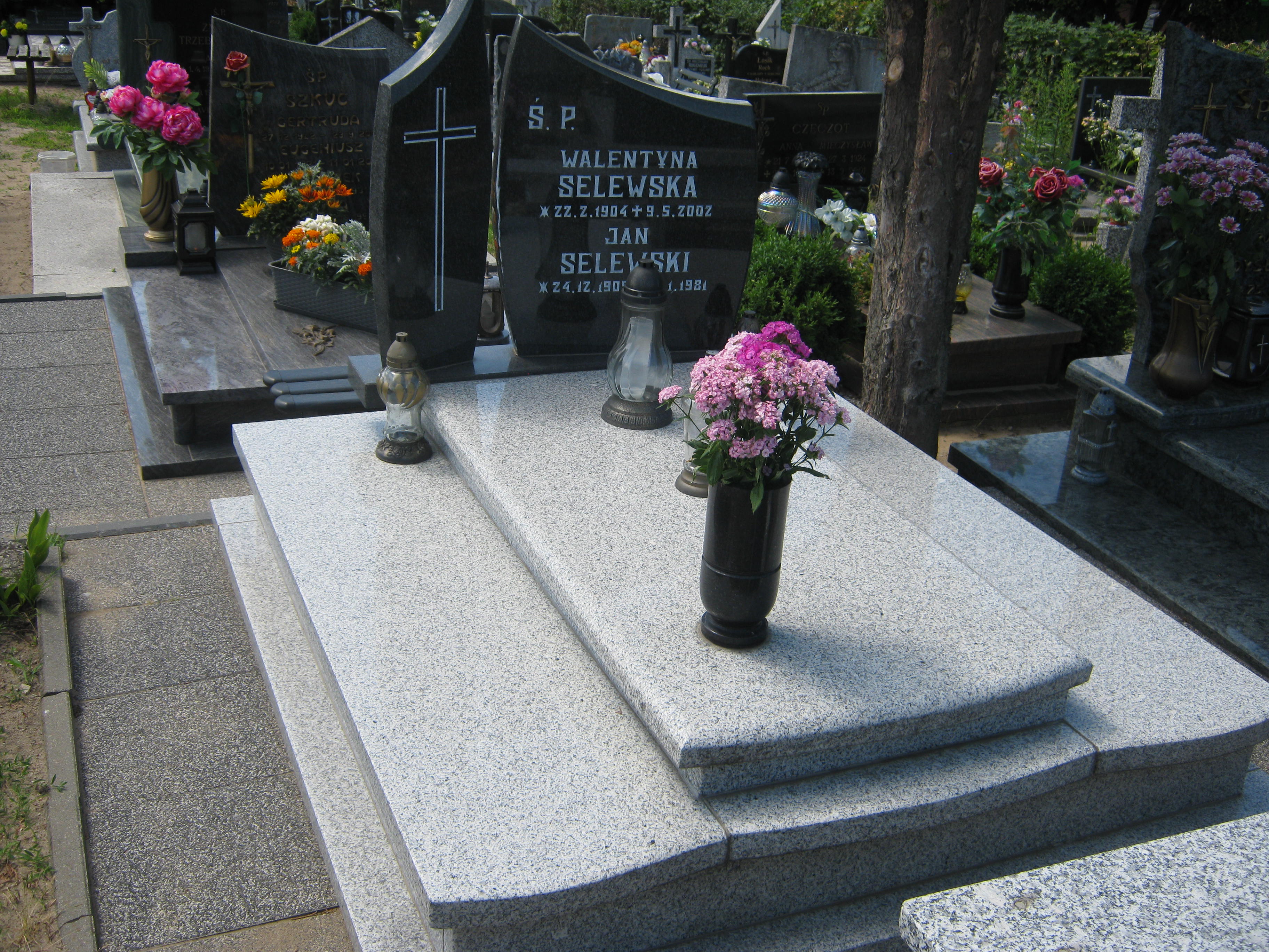 Jan Adam Selewski 1905 Bytów - Grobonet - Wyszukiwarka osób pochowanych