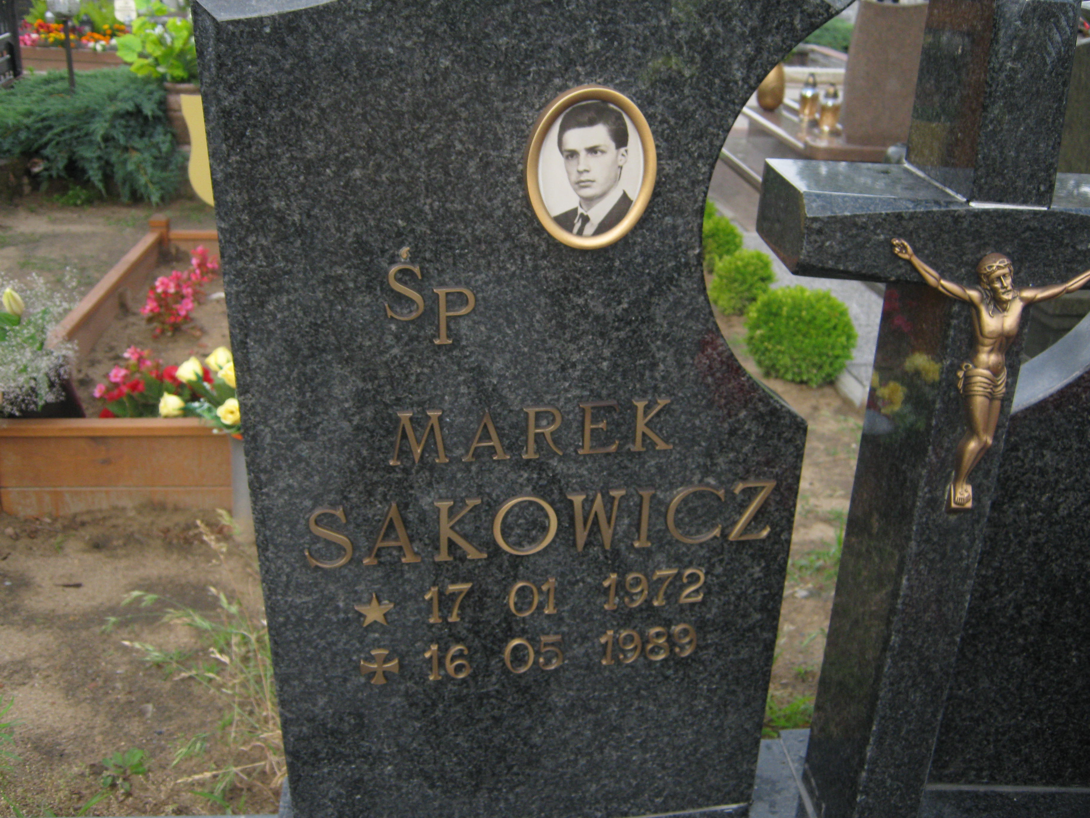 Marek Sakowicz 1972 Bytów - Grobonet - Wyszukiwarka osób pochowanych
