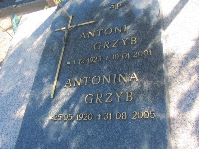 Antonina Grzyb 1920 Bytów - Grobonet - Wyszukiwarka osób pochowanych