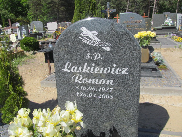 Grób Roman Laskiewicz