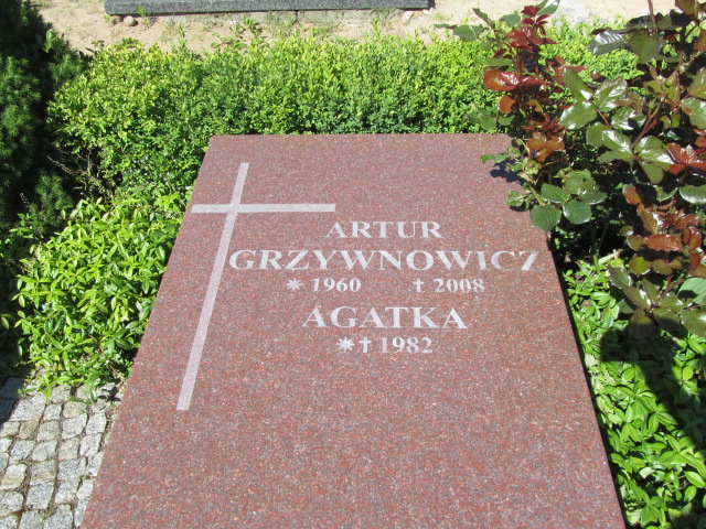 Grób Irena Grzywnowicz