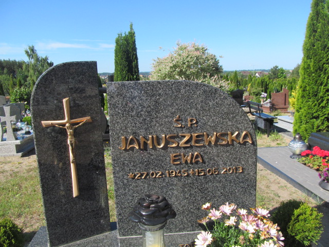 Ewa Januszewska 1945 Bytów - Grobonet - Wyszukiwarka osób pochowanych