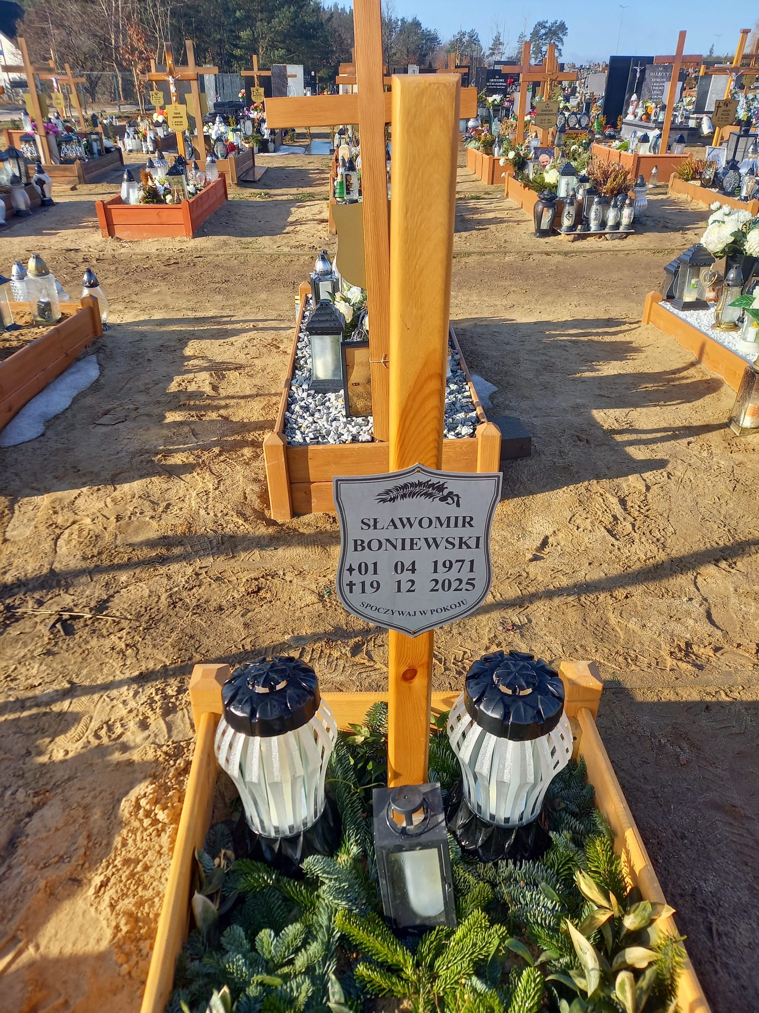 Sławomir Boniewski 1971 Bytów - Grobonet - Wyszukiwarka osób pochowanych